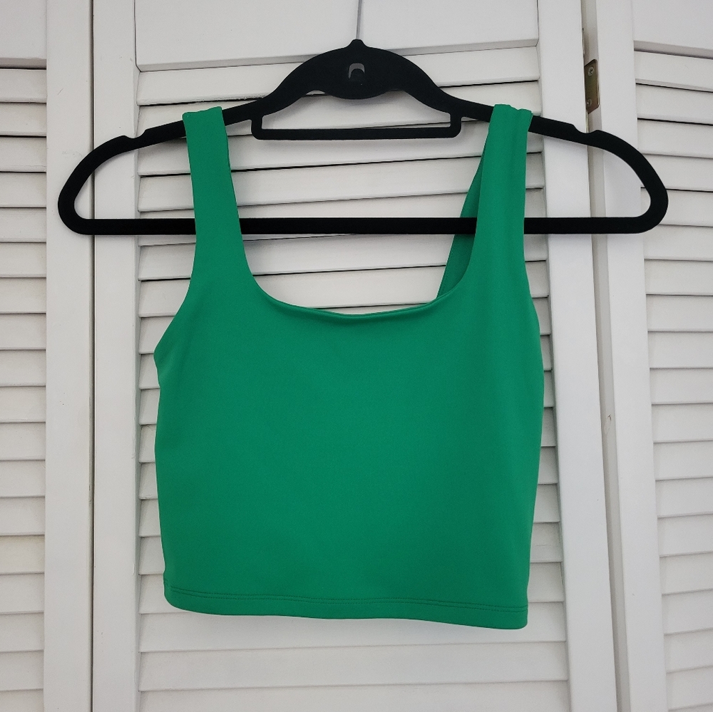 EXPRESS Body Contour High Compression Square Neck Cropped Tank XS